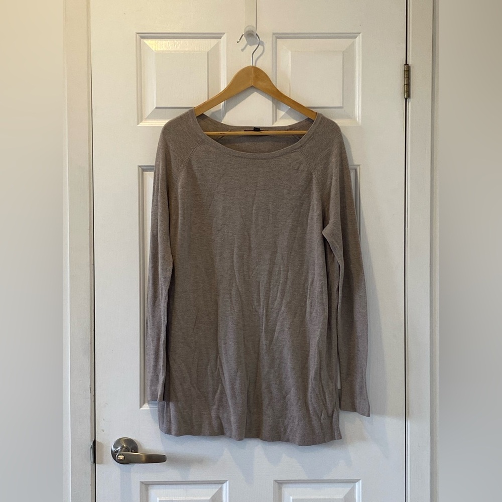 Taupe Knit Sweater Size L – Soft Minimalist Basic Neutral